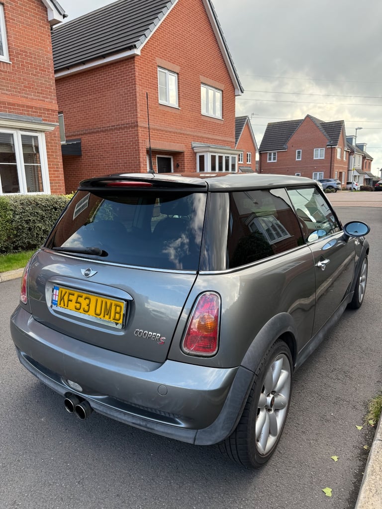 Mini Cooper S R53 SUPERCHARGER * Pops & Bangs 11 Months Mot Left*