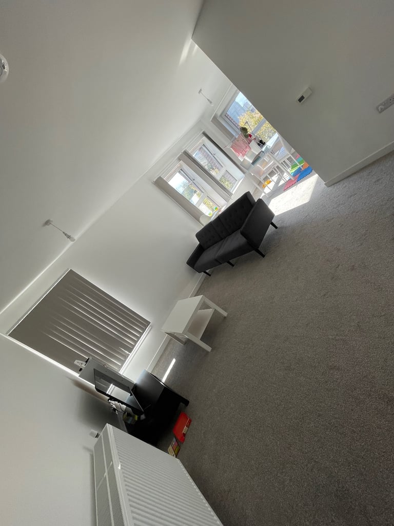 A spacious room available in a 2 bedroom shared apartment.