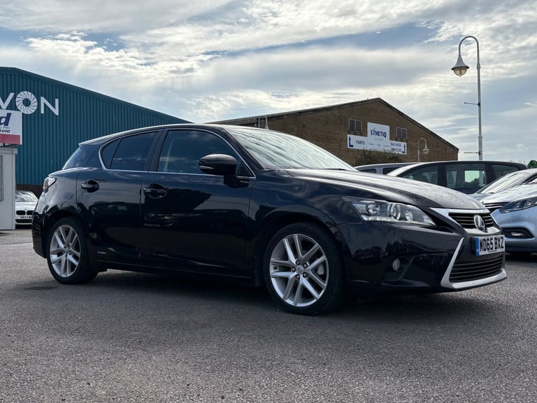 2015 Lexus CT 200h 1.8 Advance 5dr CVT Auto ++ SAT NAV / H/SEATS / 20 TAX / ULEZ ++ HATCHBACK Pet...