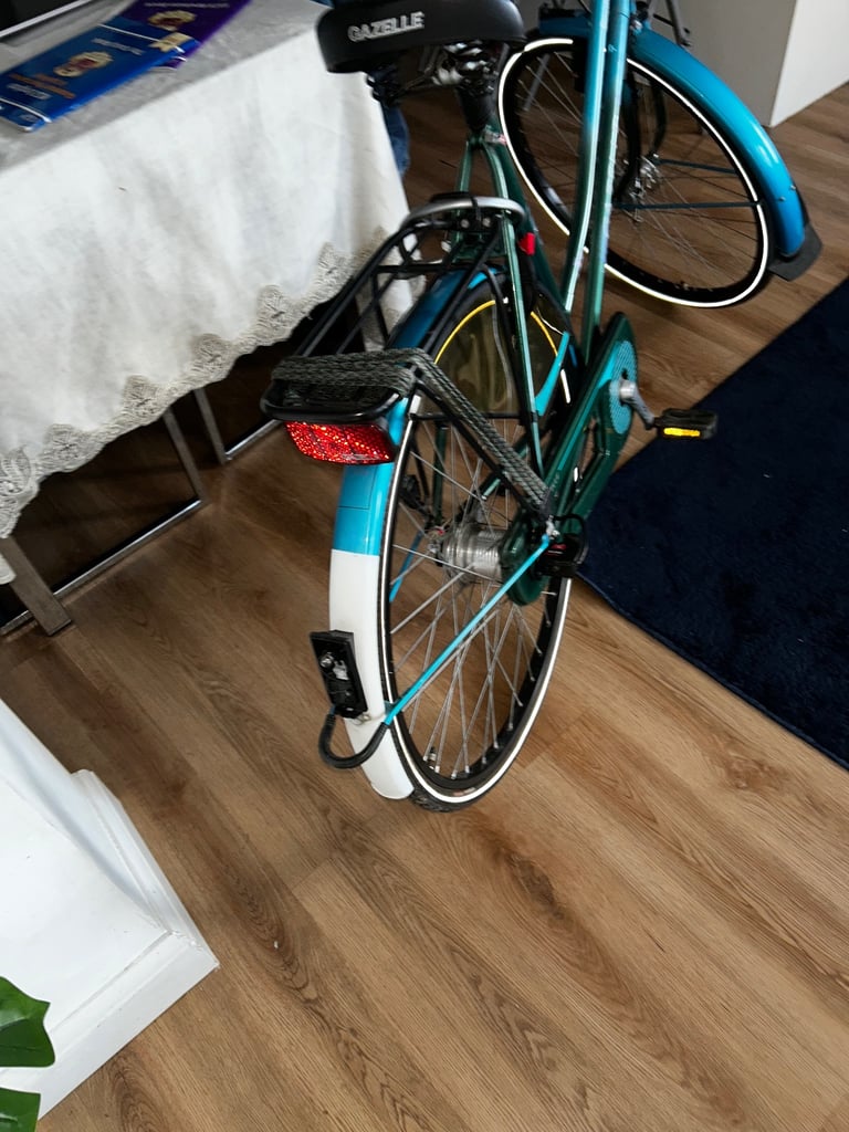 Bike 28 inch wheels 