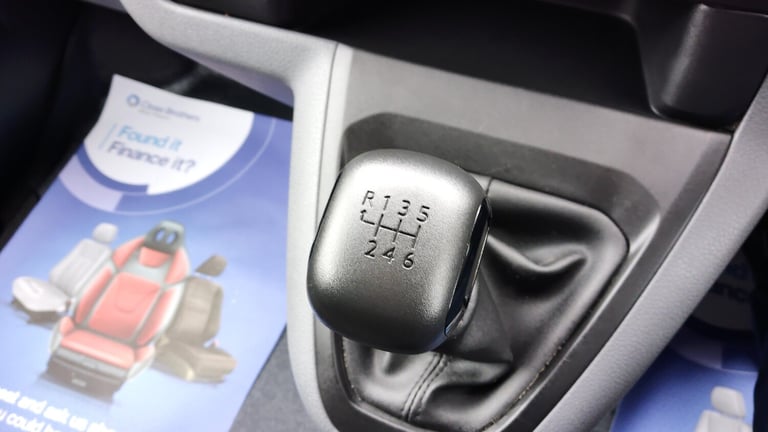 2022 Peugeot Expert 1.5 BLUEHDI PROFESSIONAL PREMIUM L1 WITH AIR CONDITIONING,6 SPEED,BLUETOOTH P...