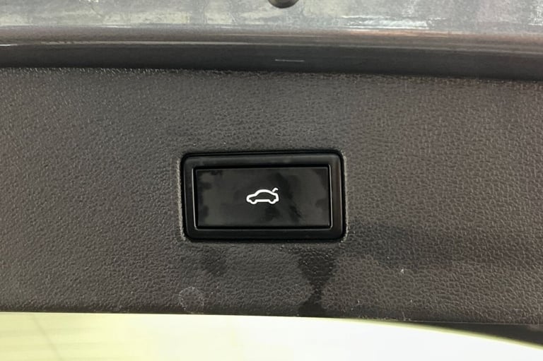 2022 72 VOLKSWAGEN TIGUAN ALLSPACE 1.5 TSI R-LINE SUV 5DR PETROL DSG EURO 6 (S/S