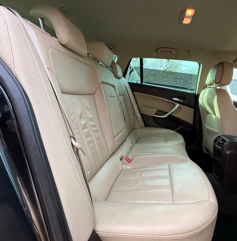 2009 Vauxhall Insignia 2.8T V6 Elite Nav Sports Tourer Auto 4WD Euro 5 5dr