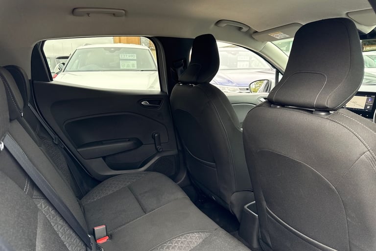 2020 Renault Clio 1.0 TCe Iconic Euro 6 (s/s) 5dr Hatchback PETROL Manual