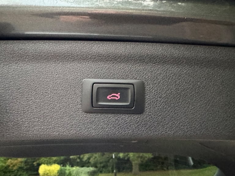 2015 Audi Q3 2.0 TFSI S line Plus SUV 5dr Petrol S Tronic quattro Euro 6 (s/s)