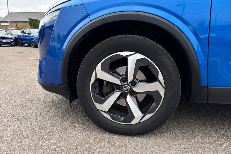 2021 Nissan Qashqai 1.3 DiG-T MH 158 Premiere Edition 5dr Xtronic Hatchback Petrol Automatic