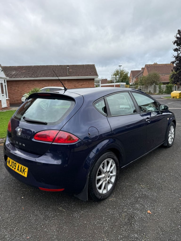 Seat, LEON, Hatchback, 2009, Manual, 1595 (cc), 5 doors