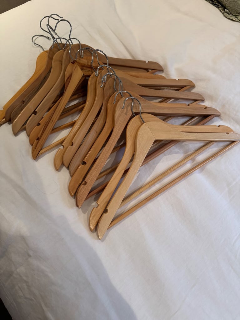 Wooden Coat Clothes Hangers x21