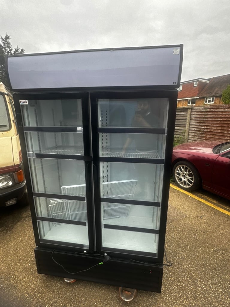 Commercial fridge freezer display cafe shop restaurant takeaway 