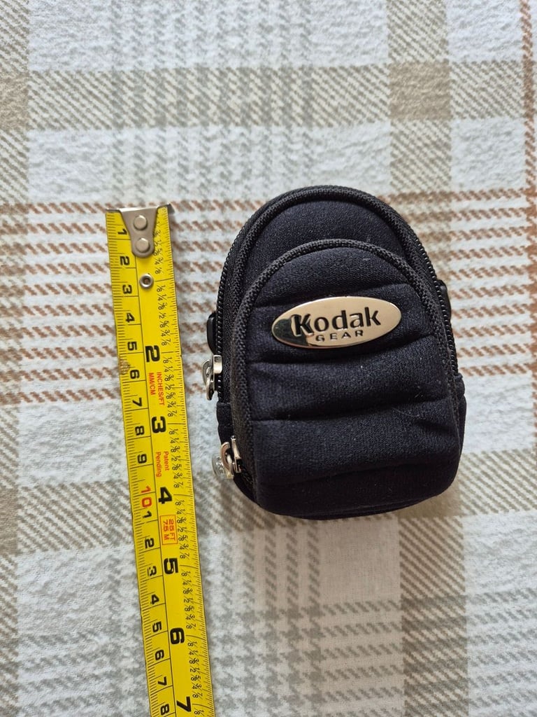New Kodak Mini Bag for a variety of uses such as small camera, small phone, gadgets or money.