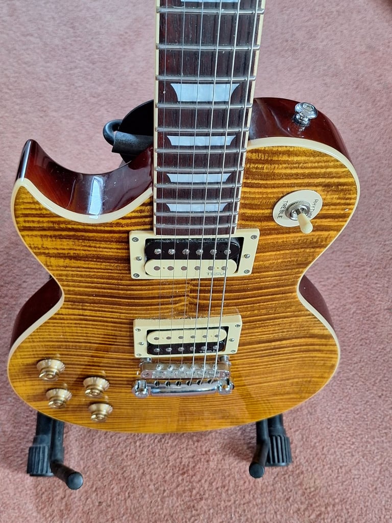 Left handed LesPaul style guitar. HARLEY BENTON SC550 DELUXE