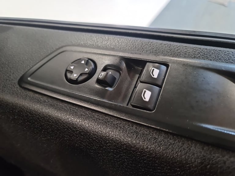 2023 Peugeot Expert 2.0 BLUEHDI 1400 PROFESSIONAL PREMIUM +STANDARD P/V 145 BHP MWB Panel Van Die...