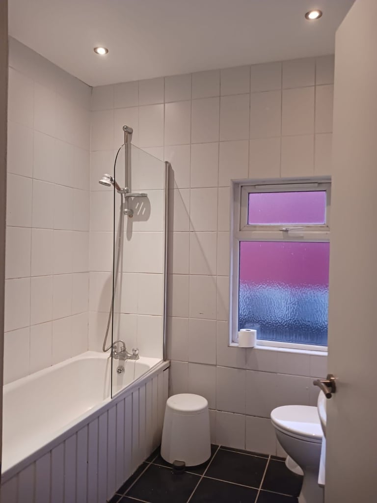 Pet Friendly - 5 Lecale Street