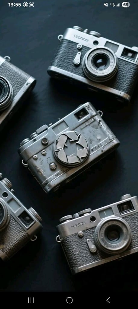 Wanted old cameras & cine movie cameras 