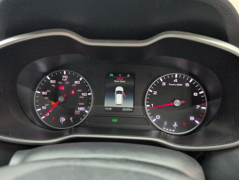 2023 MG MG ZS 1.5 VTi-TECH Excite SUV 5dr Petrol Manual Euro 6 (s/s) (106 ps) BLUETOOTH+C HATCHBA...