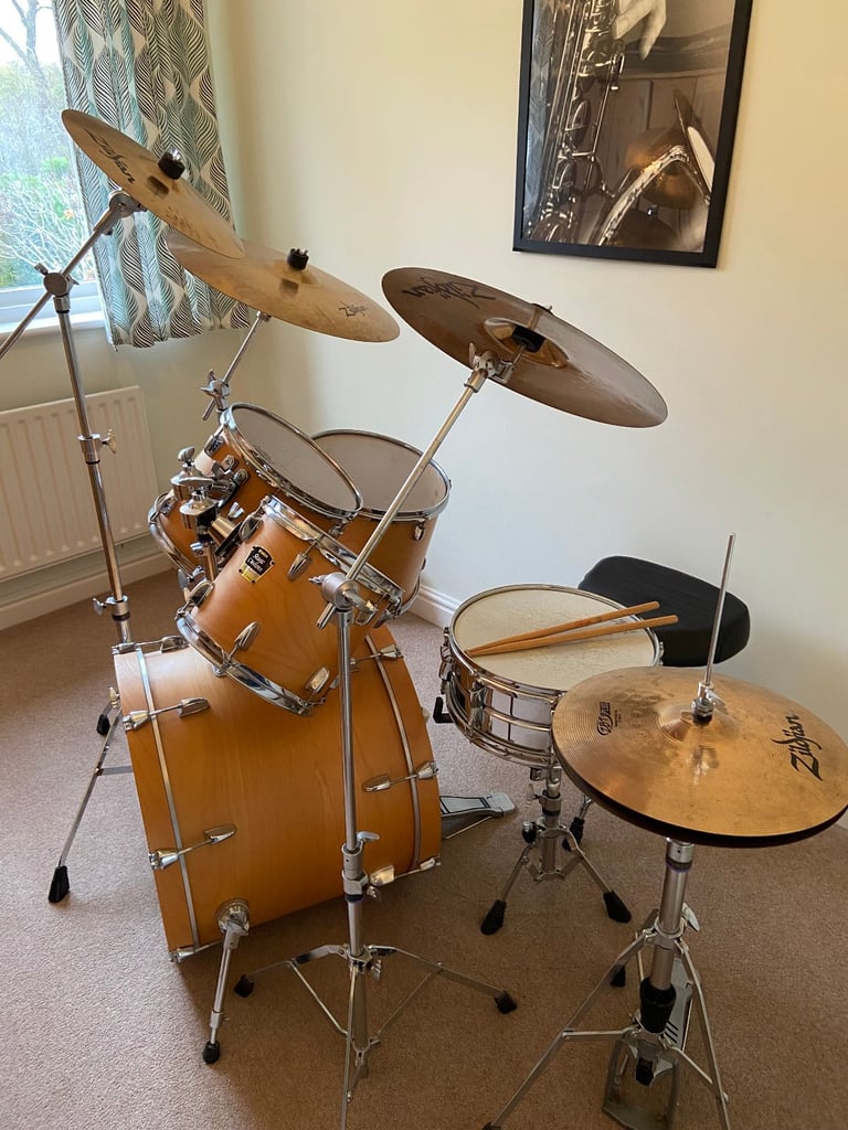 image for Yamaha Stage custom Drum kit and Symbols