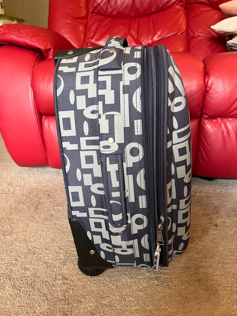 Blue Geometric Patterned Expanding Pull Along Suitcase VGC