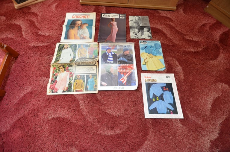 77 KNITTING PATTERNS