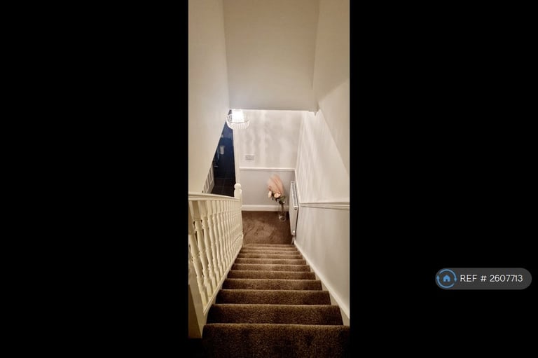 4 bedroom flat in Locket Road, Harrow, HA3 (4 bed) (#2607713)