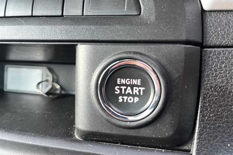 2023 Peugeot Traveller Business VIP 2.0 BlueHDi Diesel Automatic Start/Stop (180ps) MPV Diesel Au...