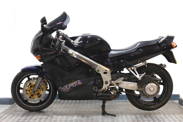 Honda VFR750