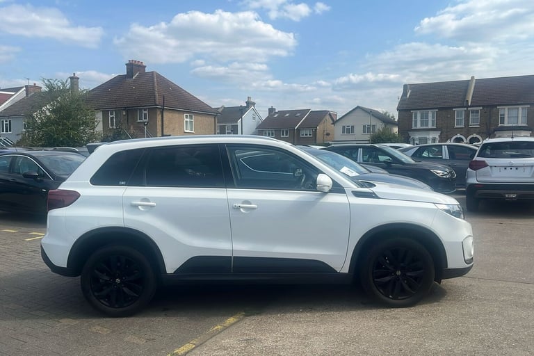  Suzuki Vitara 1.4 Boosterjet Mhev Sz5 Suv 5dr Petrol Hybrid Manual Allgrip