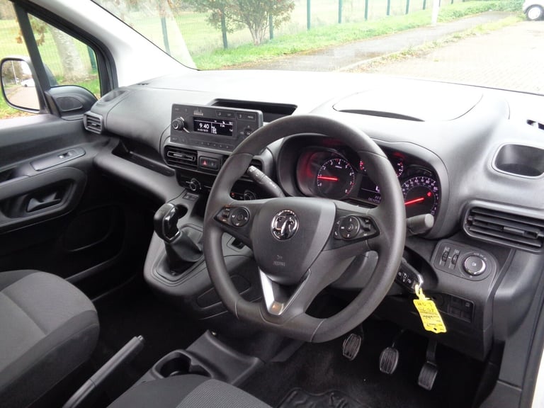 2020 Vauxhall Combo 2300 1.5 Turbo D 100ps H1 L2 Sportive Van LONG WHEEL BASE PANEL VAN Diesel Ma...