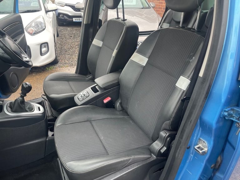 2013 63 RENAULT SCENIC 1.5 DCI ENERGY DYNAMIQUE TOMTOM MPV 5DR DIESEL MANUAL EUR
