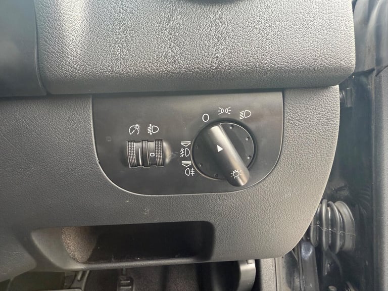 2006 Audi TT 1.8 Auto 2dr COUPE Petrol Automatic