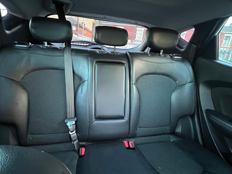 2013 Hyundai Ix35 1.7 CRDi Premium 5dr 2WD ESTATE DIESEL Manual