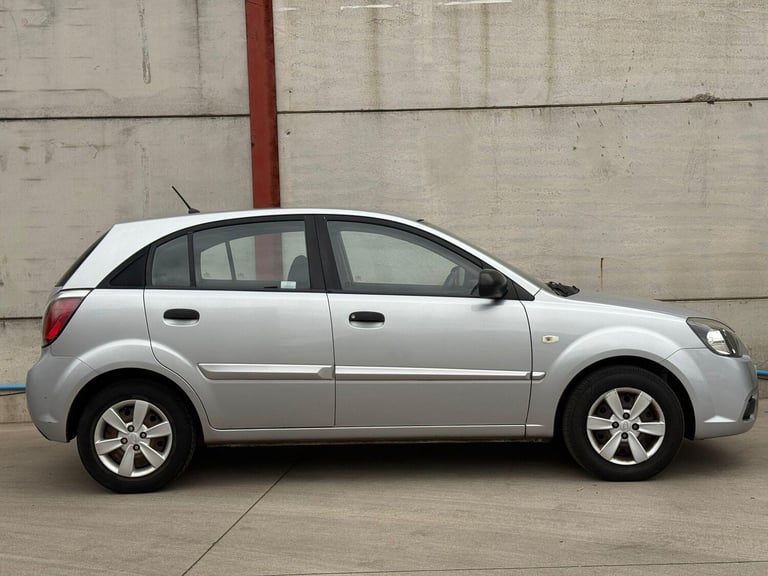 2010 Kia Rio 1.4 1 5dr HATCHBACK Petrol Manual