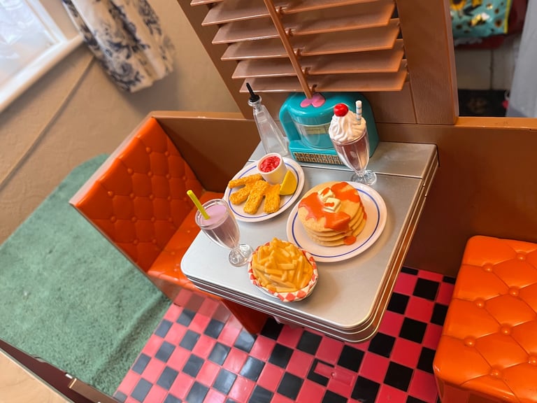 Our Generation Dolls Diner Set 
