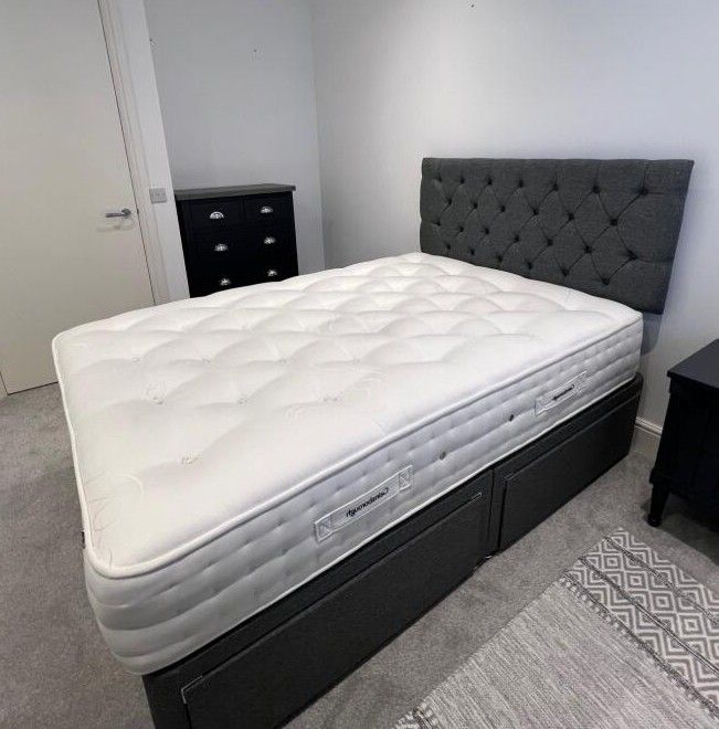 image for  Double Divan Bed 4FT6 🏡 – Stylish Base + Small Double | Get ASAP Delivery **