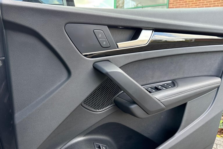 2022 Audi Q5 2.0 TDI 40 Edition 1 SUV 5dr Diesel S Tronic quattro Euro 6 (s/s) (204 ps) ESTATE Di...
