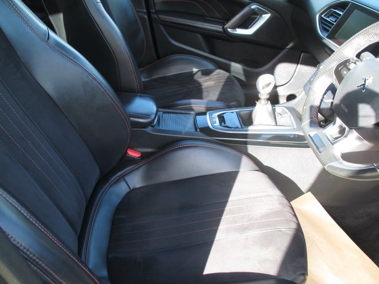 Peugeot 308 BLUE HDI S/S SW GT LINE