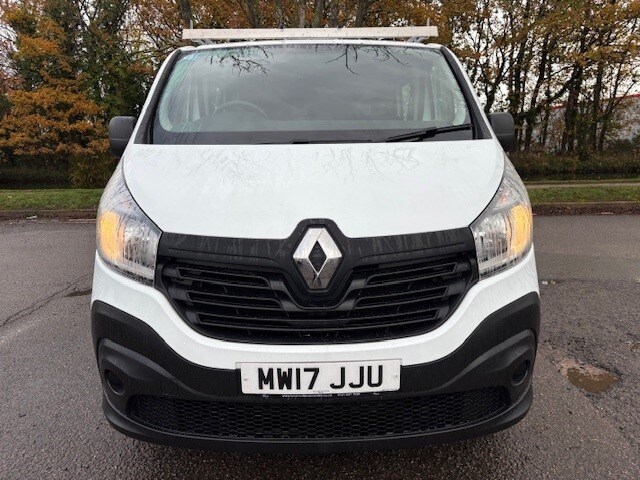 2017 Renault Trafic LL29 dCi 95 Business Crew Van 6 SEATER A/C WINDOW VAN Diesel Manual