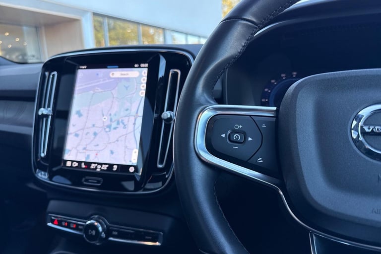 2022 Volvo XC40 Recharge Twin 78kWh Ultimate SUV 5dr Electric Auto AWD (408 ps) ESTATE Electric A...