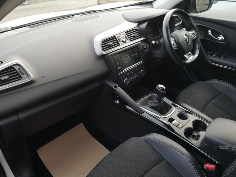 2017 Renault Kadjar 1.5 dCi Dynamique S Nav Euro 6 (s/s) 5dr HATCHBACK Diesel Manual