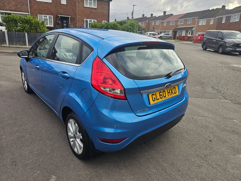 fiesta 1.4 zetec NEW RE.CON ENGINE 98K WITH RECEIPT LONG MOT JUNE 26 NEW CLUTCH 2KEYS drives perfe