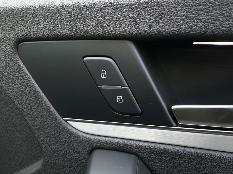 2018 68 AUDI Q5 S LINE 2.0 TDI QUATTRO AUTO TURBO DIESEL * BIG SPEC *6M WARRANTY