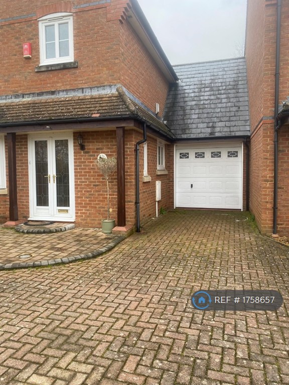 4 bedroom house in Horn Lane, Stony Stratford, Milton Keynes, MK11 (4 bed) (#1758657)