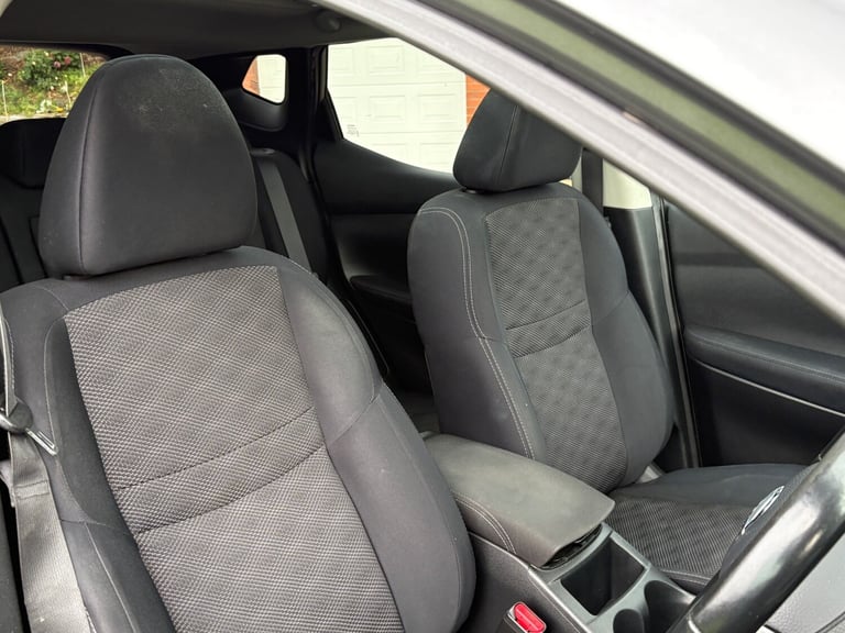 2014 Nissan Qashqai 1.5 dCi Acenta Premium 5dr HATCHBACK Diesel Manual