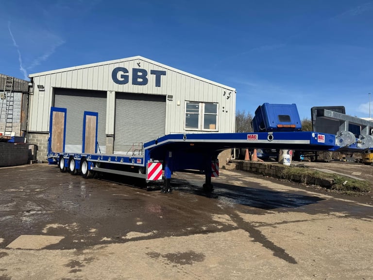 BRAND NEW MAC LOW LOADER TRAILER 