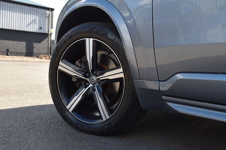 2017 Volvo XC90 2.0 D5 PowerPulse R-Design Auto 4WD Euro 6 (s/s) 5dr ESTATE Diesel Automatic