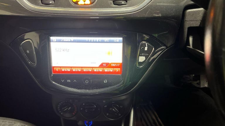 2015 Vauxhall Corsa 1.2i Design Hatchback 5dr Petrol Manual Euro 6 (70 ps) HATCHBACK Petrol Manual