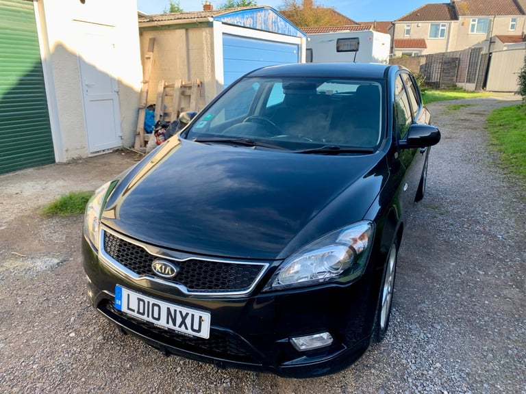 £37 tax 2010 Kia Ceed 1.6