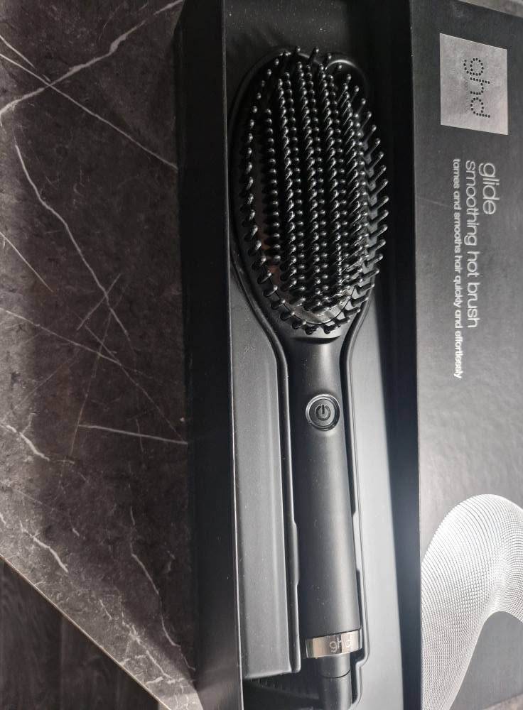 GHD smoothing hot brush