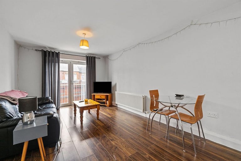 One Bedroom apartment to rent South Studios 