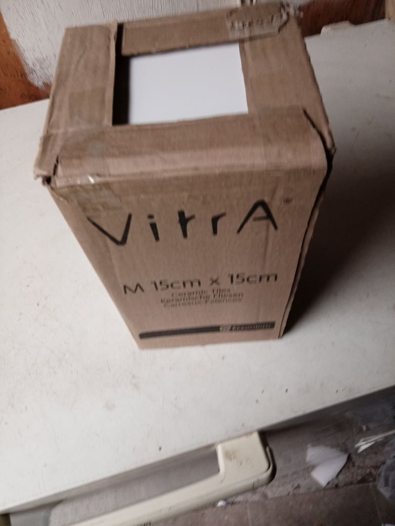 image for Ceramic tiles X3 boxes 