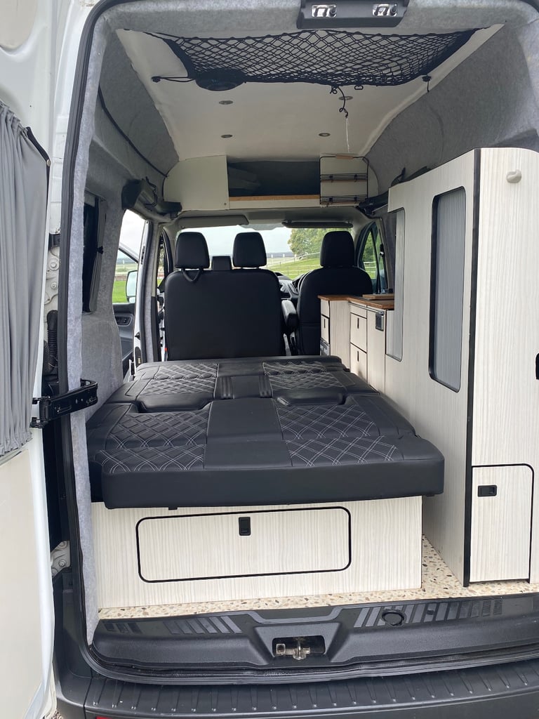 Ford, TRANSIT CUSTOM, campervan 4 berth, Manual, 2198 (cc)